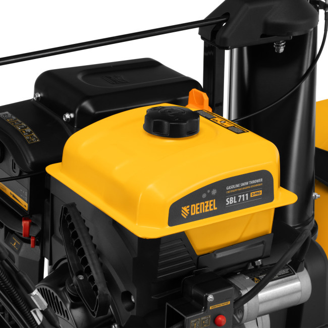 Бензиновая снегоуборочная машина SBL 711D PRO, 302cc, эл.старт, фара, обогрев, блок. дифф. Denzel в Казани Бензиновая снегоуборочная машина SBL 711D PRO, 302cc, эл.старт, фара, обогрев, блок. дифф. Denzel в Казани