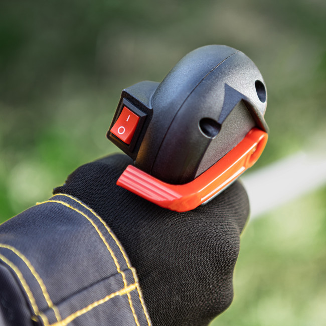 Триммер бензиновый DGT 520, 52 см3, 3 л. с, неразъемная штанга, состоит из 2 частей Denzel в Казани