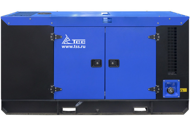 Дизельный генератор ТСС ЭД-24-Т400 в шумозащитном кожухе на прицепе в Казани