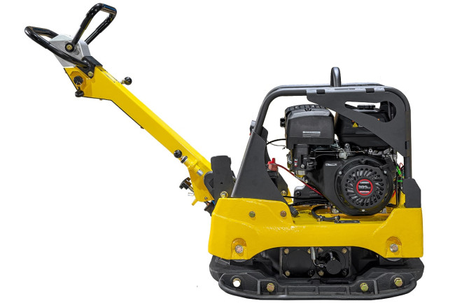 Виброплита реверсивная TSS-CP-320L (гидравлический привод, электростарт, АКБ) в Казани
