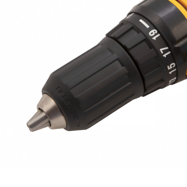 Дрель-шуруповерт аккумуляторная CDL-IB-18-02, Li-Ion, 18 В, 2 акк. Denzel в Казани