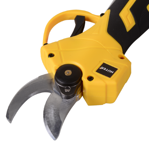 Аккумуляторный секатор CP-20Li-2K EA+ Huter (в комплекте с 2-мя АКБ и ЗУ) в Казани Аккумуляторный секатор CP-20Li-2K EA+ Huter (в комплекте с 2-мя АКБ и ЗУ) в Казани