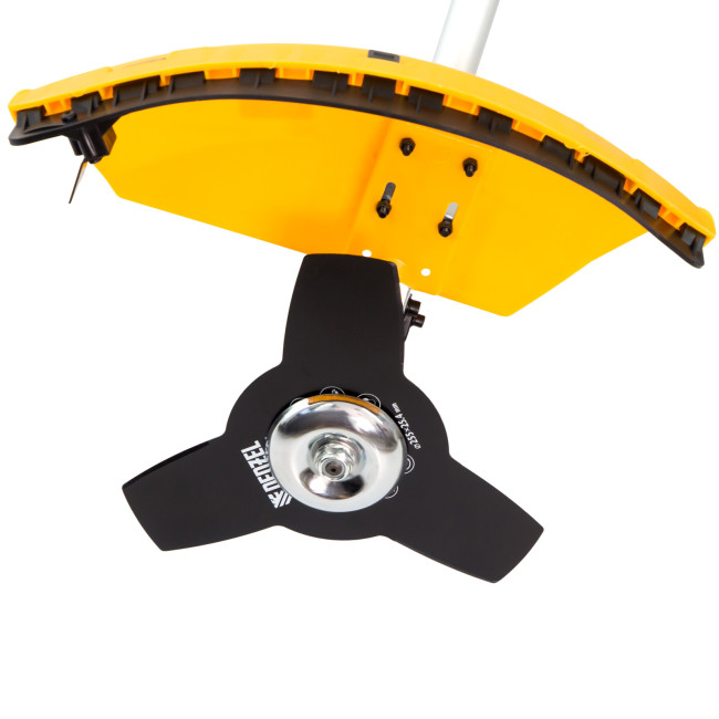 Триммер бензиновый DR-33, 33 см3, неразъемная штанга, состоит из 2 частей Denzel в Казани Триммер бензиновый DR-33, 33 см3, неразъемная штанга, состоит из 2 частей Denzel в Казани