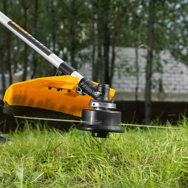 Триммер бензиновый DR-33, 33 см3, неразъемная штанга, состоит из 2 частей Denzel в Казани Триммер бензиновый DR-33, 33 см3, неразъемная штанга, состоит из 2 частей Denzel в Казани