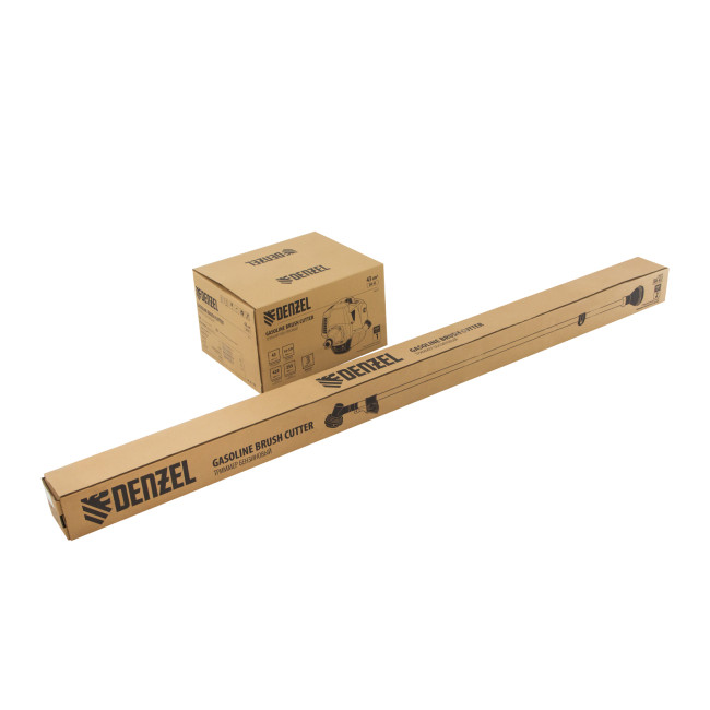 Триммер бензиновый DR-43, 43 см3, неразъемная штанга, состоит из 2 частей Denzel в Казани Триммер бензиновый DR-43, 43 см3, неразъемная штанга, состоит из 2 частей Denzel в Казани