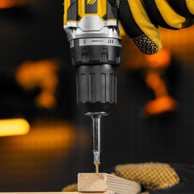 Дрель-шуруповерт аккумуляторная, бесщет. BLDL-18-0 Li-Ion, 18 В Denzel в Казани Дрель-шуруповерт аккумуляторная, бесщет. BLDL-18-0 Li-Ion, 18 В Denzel в Казани