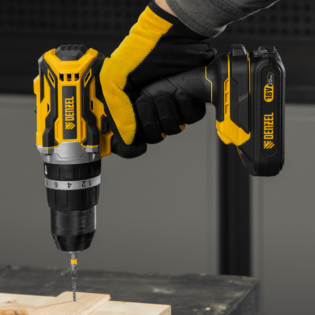 Дрель-шуруповерт аккумуляторная ударная бесщет CIDB-18-02, Li-Ion, 18 В Denzel в Казани Дрель-шуруповерт аккумуляторная ударная бесщет CIDB-18-02, Li-Ion, 18 В Denzel в Казани