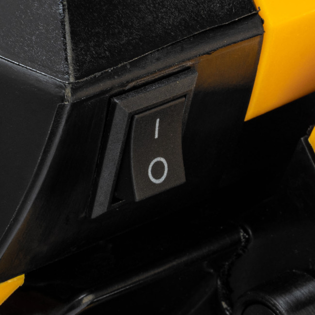 Пила цепная бензиновая DGS-4516, шина 40 см, 45 см3, 3 л.с, шаг 3/8, паз 1.3 мм, 57 звеньев Denzel в Казани