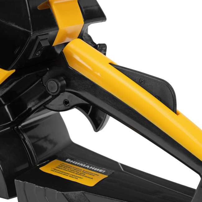 Пила цепная бензиновая DGS-5820, шина 50 см, 58 см3, 4.1 л.с, шаг 0.325, паз 1.5 мм, 76 звеньев Denzel в Казани